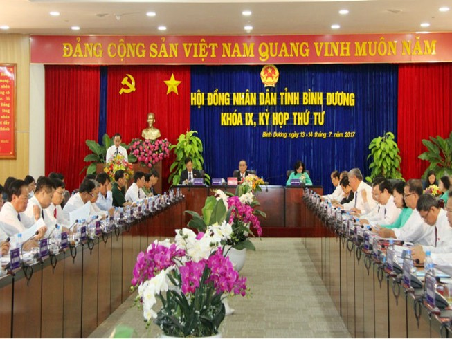 Cử tri Bình Dương còn nhiều bức xúc về lĩnh vực đất đai