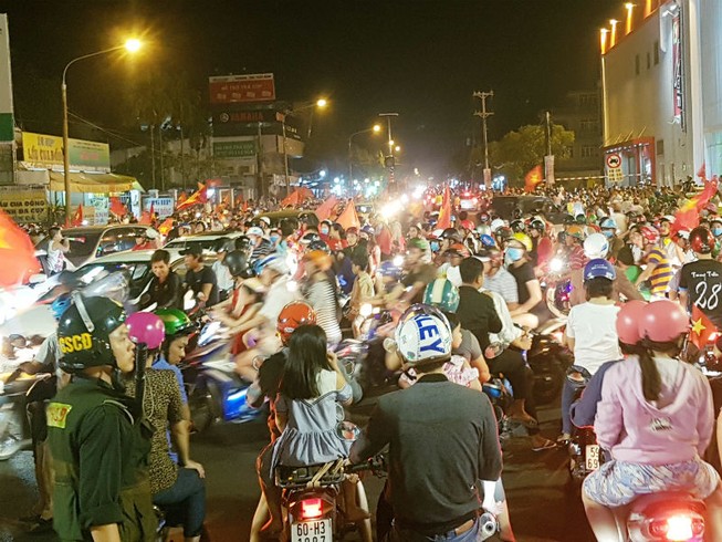 Đồng Nai: Tổng lực chống đua xe đêm chung kết lượt về AFF Cup
