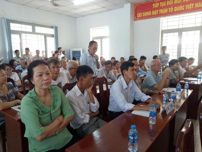 Cử tri hỏi về xử lý bà Mỹ Thanh và vụ giang hồ vây xe công an