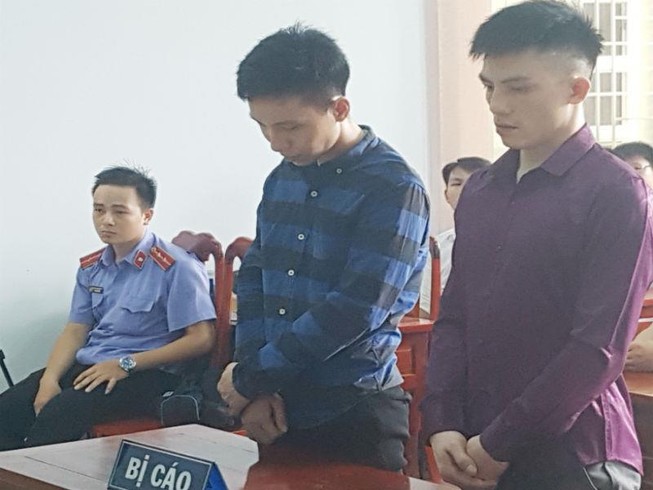 2 tên cướp trạm thu phí Dầu Giây lãnh án nặng