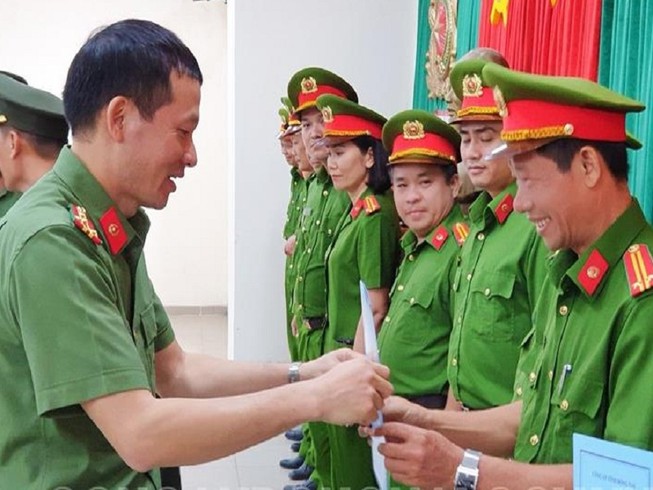 Đồng Nai: Điều động, luân chuyển 322 cán bộ chỉ huy công an
