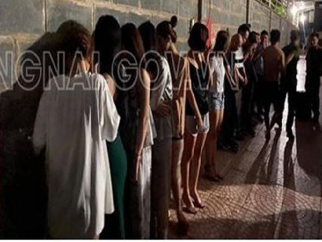 Đồng Nai: 14 nam nữ tổ chức sinh nhật bằng 'tiệc ma túy'