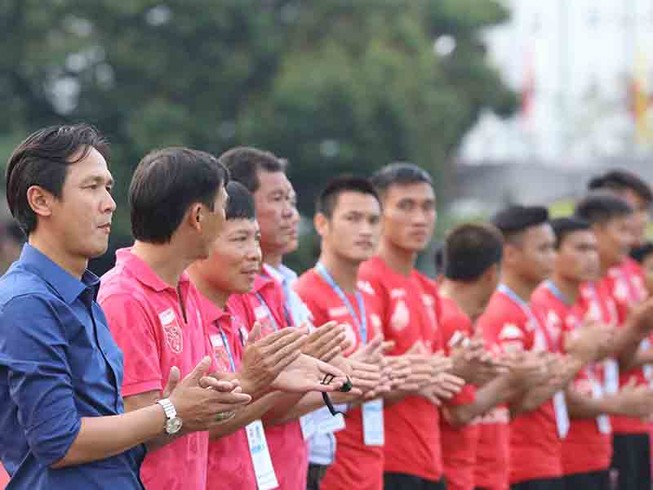 Minh Phương có điểm đầu tiên, Cần Thơ... hòa