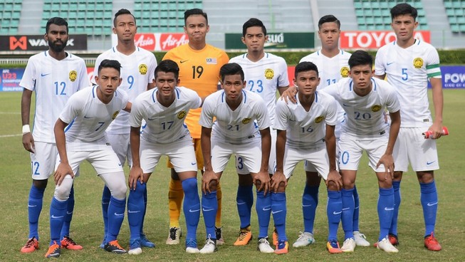 Ứng viên vô địch thắng nhọc “đội lót đường” ở SEA Games