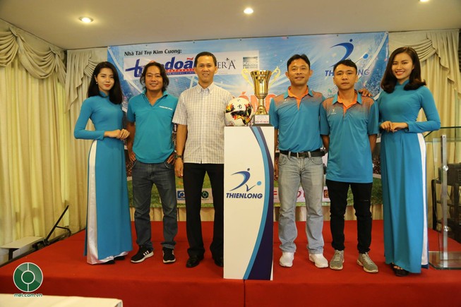 Xem những cựu sao V-League tranh tài sân phủi