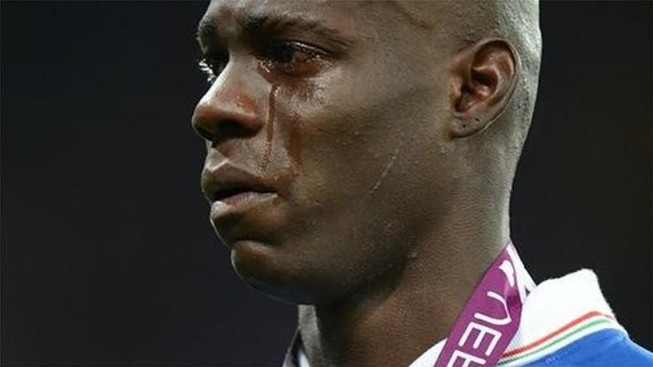 Cửa tuyển Ý vẫn mở nhưng chưa cho Balotelli vào