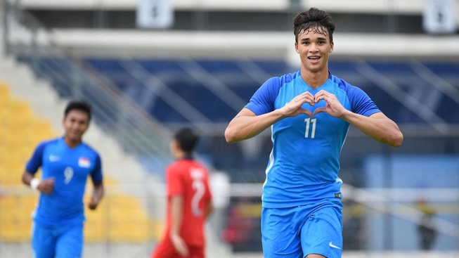 “Xuân về” với con trai huyền thoại Fandi Ahmad