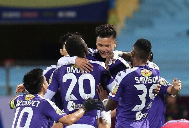 Quang Hải 'nổ súng', Hà Nội FC thắng đậm SL Nghệ An