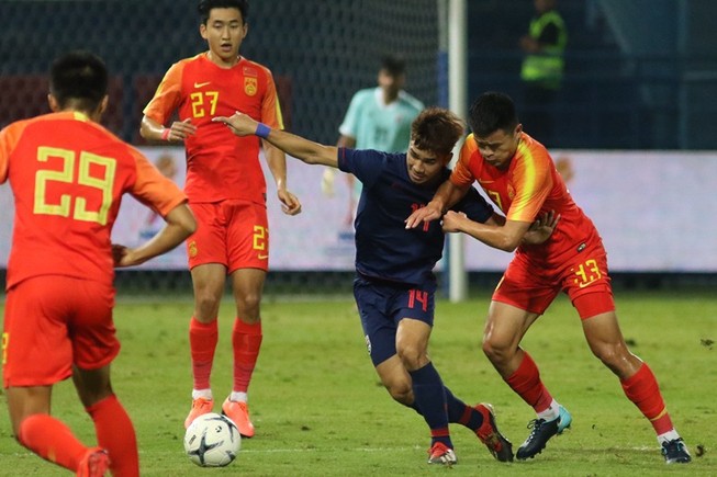 U-22 Thái bị 'ném đá' tơi tả trước thềm SEA Games 30