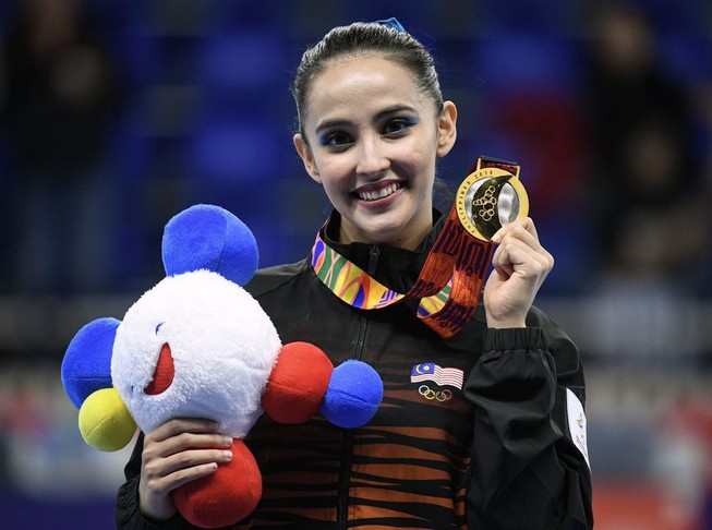 Người đẹp Farah Ann lần đầu vô địch toàn năng SEA Games