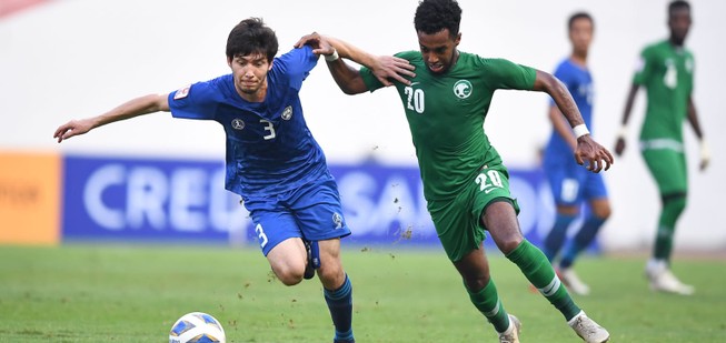 Uzbekistan thành cựu vô địch, Saudi Arabia đi Olympic