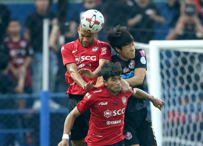 Thai-League trang bị VAR, không hoãn giữa đại dịch Corona