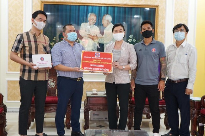 Sài Gòn FC tặng 130 triệu đồng chống dịch COVID-19