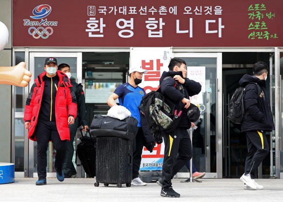 M-League 'ghen tị' với K-League