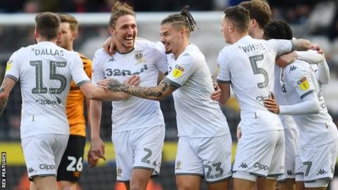 Leeds vừa 'đỗ ông nghè đã đe hàng tổng'