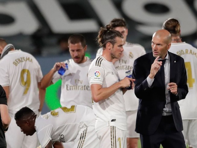Bale nói gì với Zidane khi Real Madrid đến Manchester?