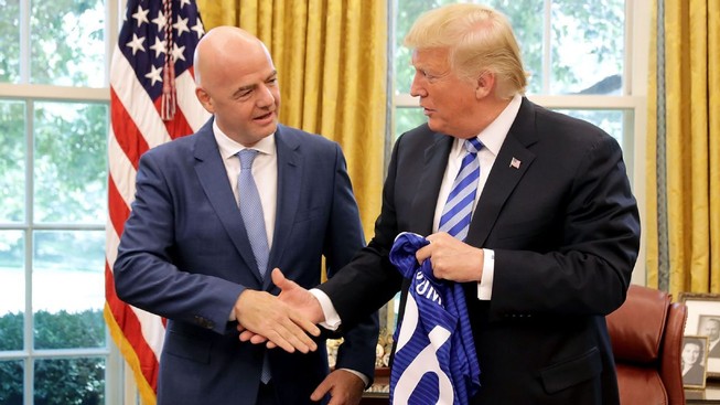 Chủ tịch FIFA Infantino gặp Tổng thống Donald Trump