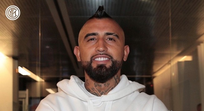 Vidal tái hợp thầy Conte