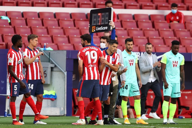 HLV Simeone ‘xử lý’ bộ đôi Suarez - Costa ra sao?