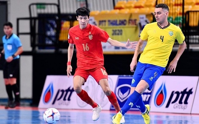 Bất chấp dịch COVID-19, Samba vẫn sang Thái ‘dạy’ Futsal