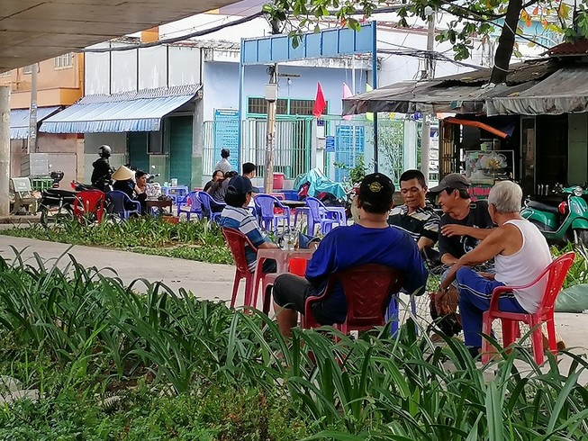 Quận 8: Xử nghiêm tình trạng chiếm dụng dạ cầu