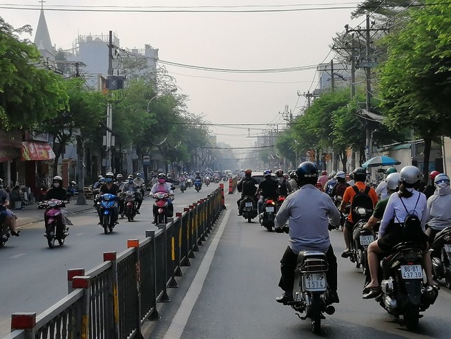 13 số điện thoại cần biết khi tham gia giao thông dịp lễ 30-4