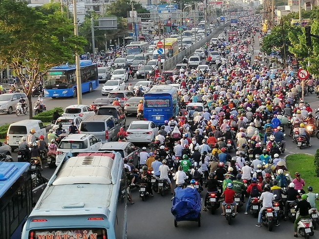 Điều chỉnh giao thông khu vực Bến xe miền Đông mới
