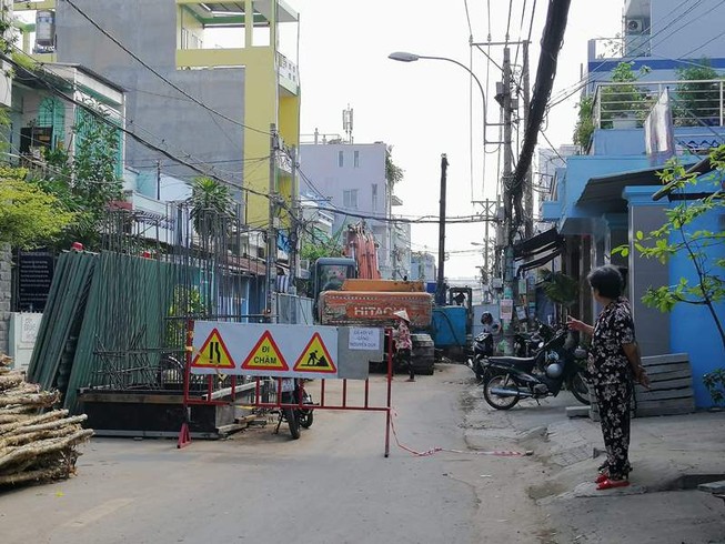 Cấm ô tô lưu thông qua hẻm 10, quốc lộ 13