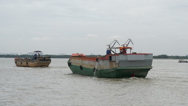 Từ ngày hôm nay hạn chế giao thông trên kênh Tẻ
