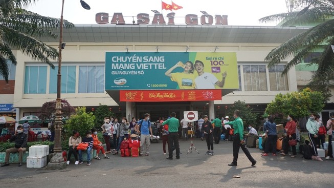 Ngành đường sắt giảm 20% giá vé cho khách đến miền Trung