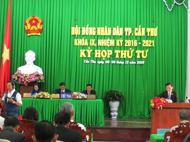 Sẽ chất vấn 3 sở Xây dựng, Giáo dục và Nông nghiệp