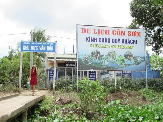 Du lịch Cồn Sơn 'lên hương' nhờ cá lóc... biết bay
