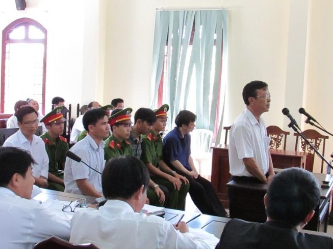 Vụ 3 cán bộ NH: Ngân hàng đòi hơn 798 tỉ