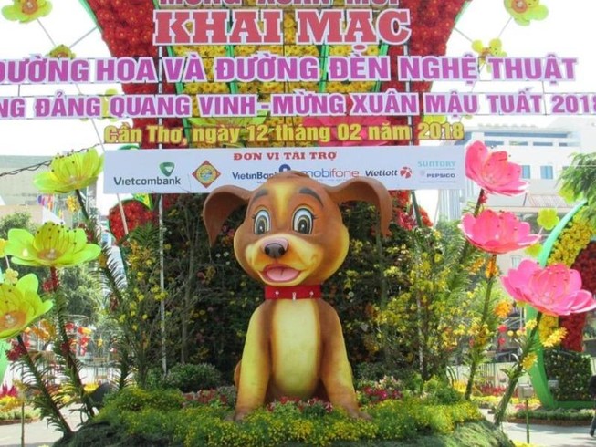 Đường hoa nghệ thuật ở Cần Thơ Tết 2018