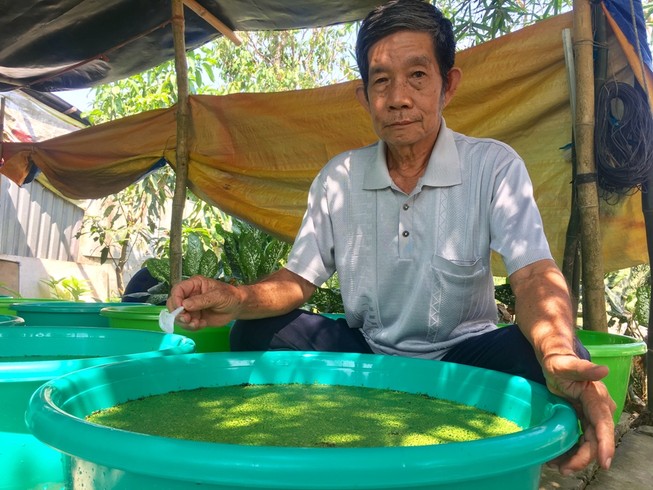 Ông đỡ của ‘loài kỳ cục, ăn dơ, ở sạch’