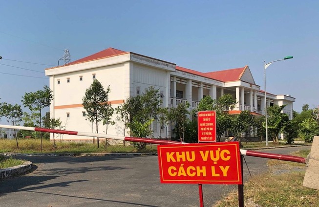 Cần Thơ: 5 người tiếp xúc gần ca bệnh 76 âm tính với COVID-19