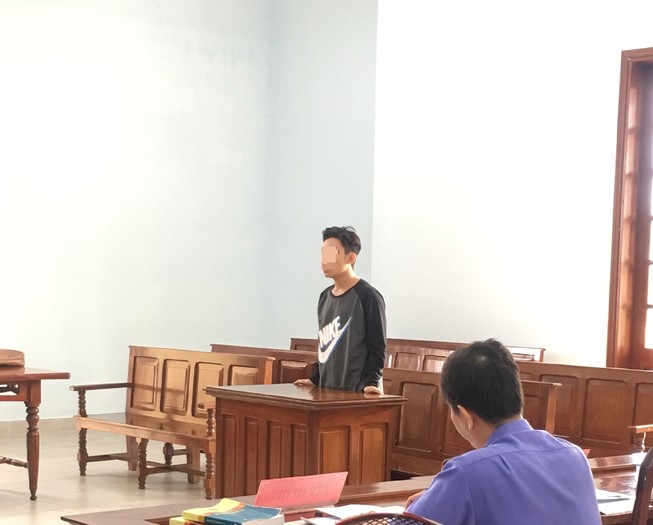 Nam sinh lãnh án tù vì ‘yêu’ học sinh lớp 7