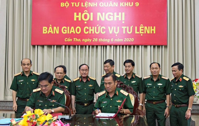 Thiếu tướng Nguyễn Xuân Dắt giữ chức Tư lệnh Quân khu 9