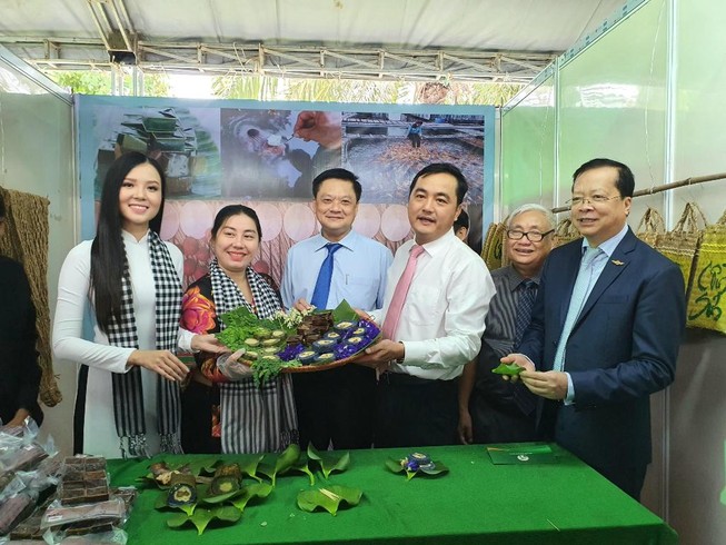 Hoa hậu Phan Thị Mơ nói về du lịch miền Tây