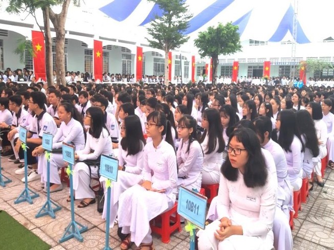 Ảnh hưởng COVID-19, Cần Thơ giữ nguyên mức học phí 3 cấp