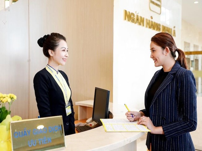 Chủ tịch Nam A Bank sẽ từ nhiệm vì chuyện gia đình