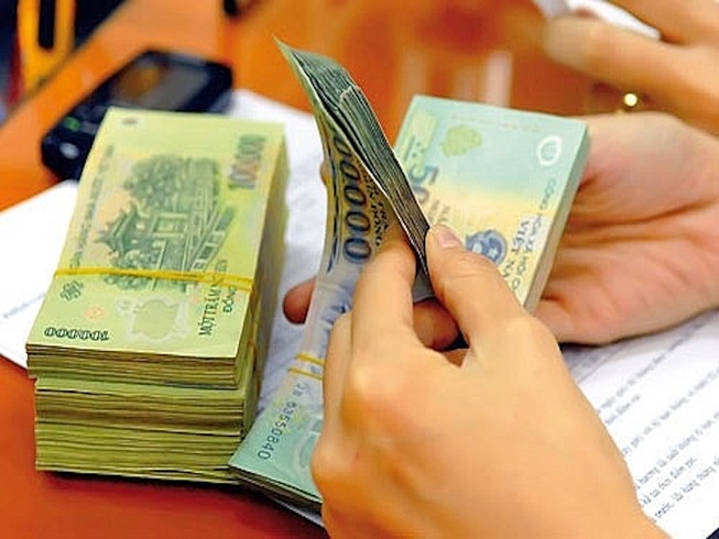 Nhiều tổ chức tín dụng bị Ngân hàng Nhà nước 'tuýt còi'