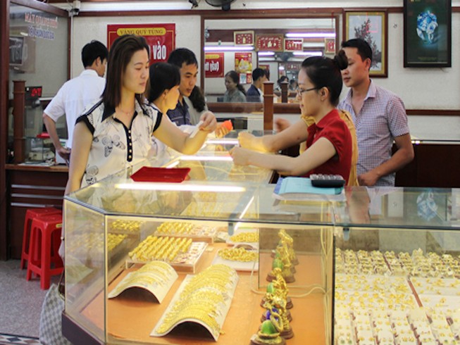 Giá vàng, dầu... lại rủ nhau xuống đáy