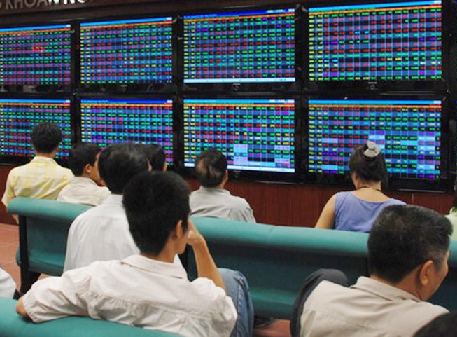 VN-Index giảm mạnh ngay đầu phiên 30-3