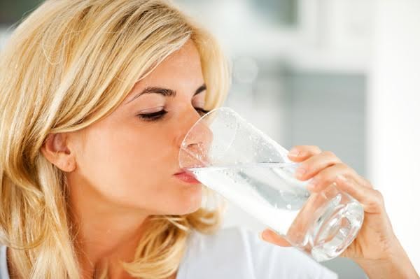 Năm loại nước uống giúp chống lão hóa
