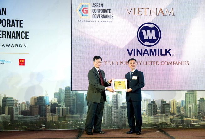 Vinamilk nhận giải thưởng quản trị công ty khu vực ASEAN
