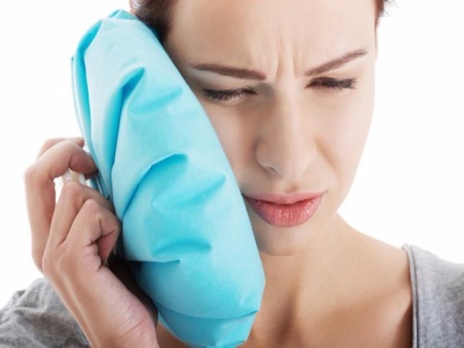 Nếu bị sưng lợi, bạn nên chữa trị theo 8 cách này