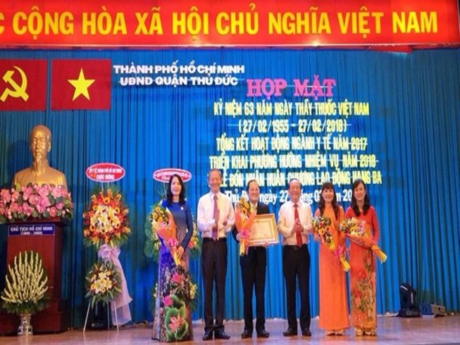 BV quận Thủ Đức đón nhận Huân chương Lao Động hạng Ba