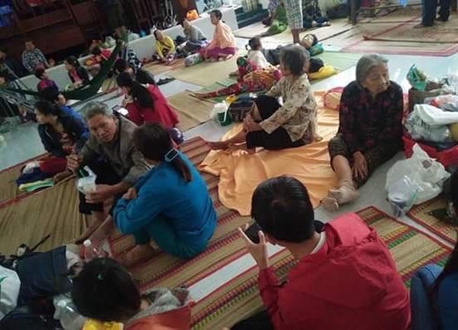 Bão số 16 sắp đổ bộ, Côn Đảo khẩn trương di dân