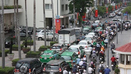 Phương án mới nhất áp thuế ô tô